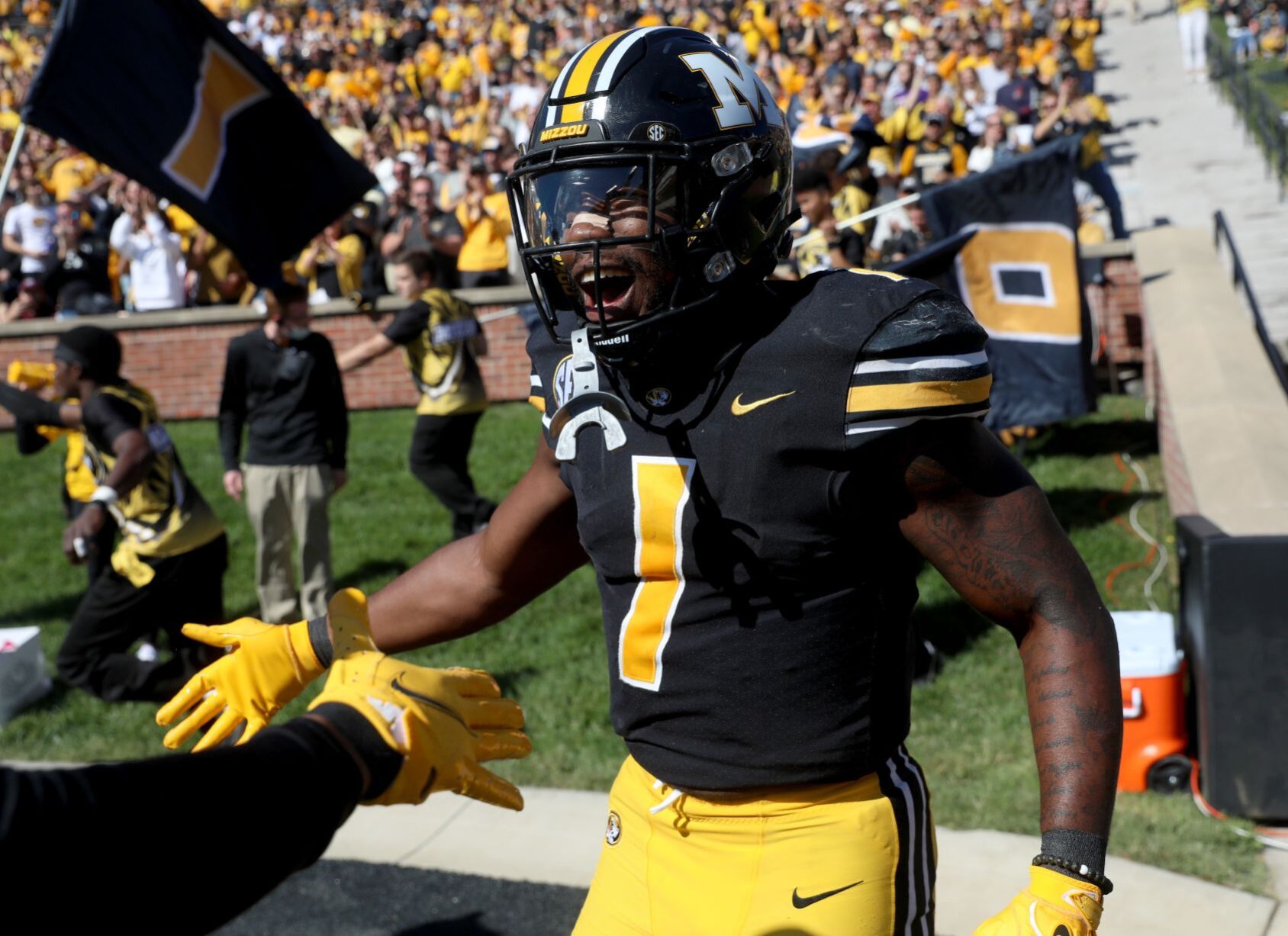 Texas A&M beats Missouri 35-14